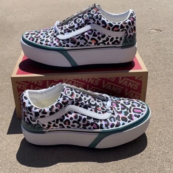 Old Skool Stacked color changing Vans - Picture 3 of 3